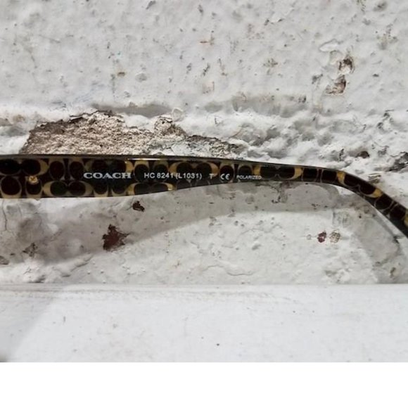 A34-Authentic EUC Coach Dark Tortoise Sunglasses - Picture 2 of 5